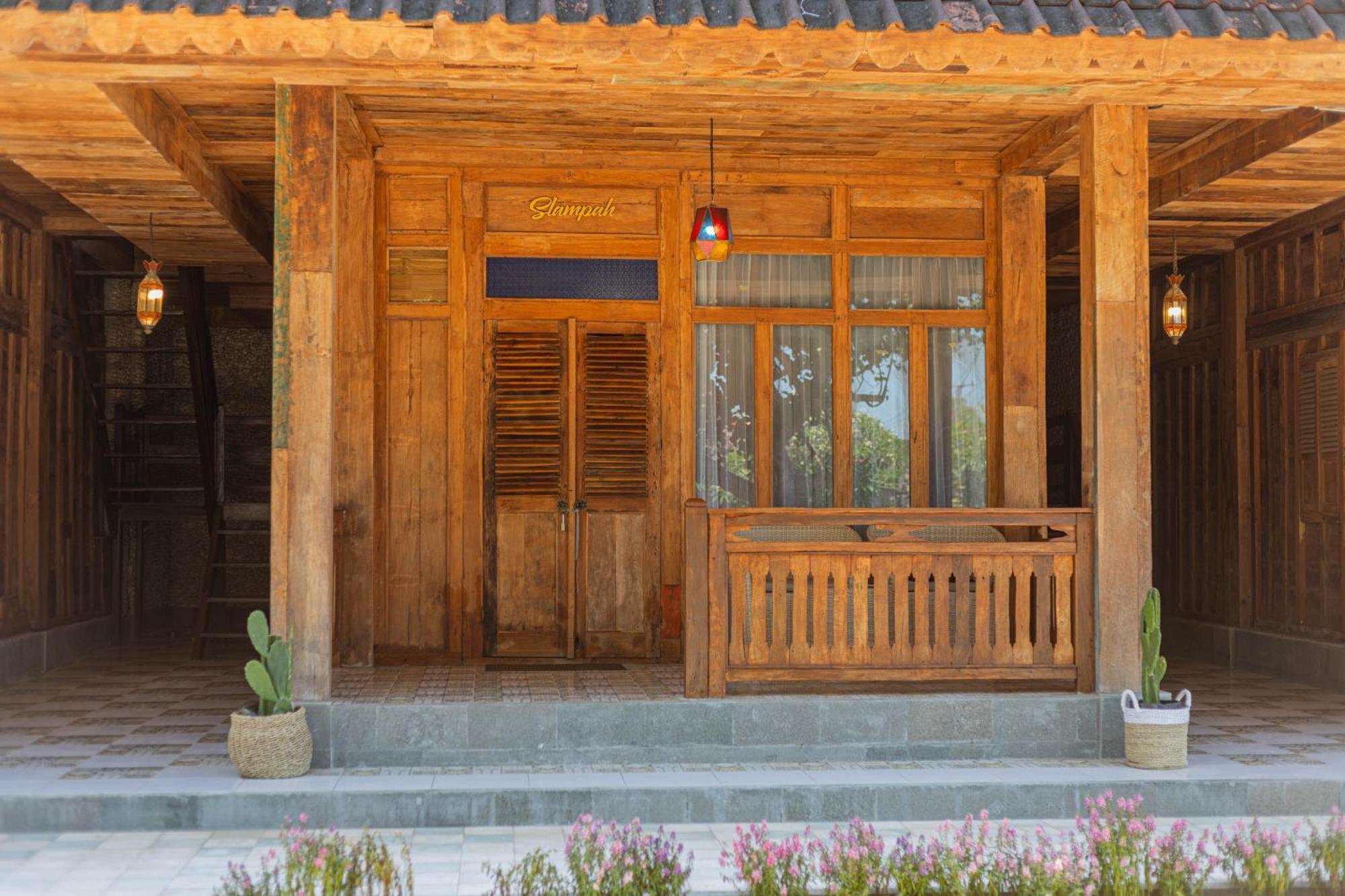 Jukung Hotel 3*